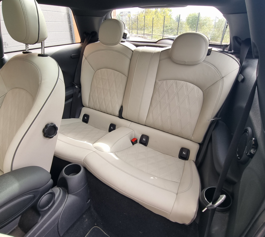 Mini Cooper — 14
