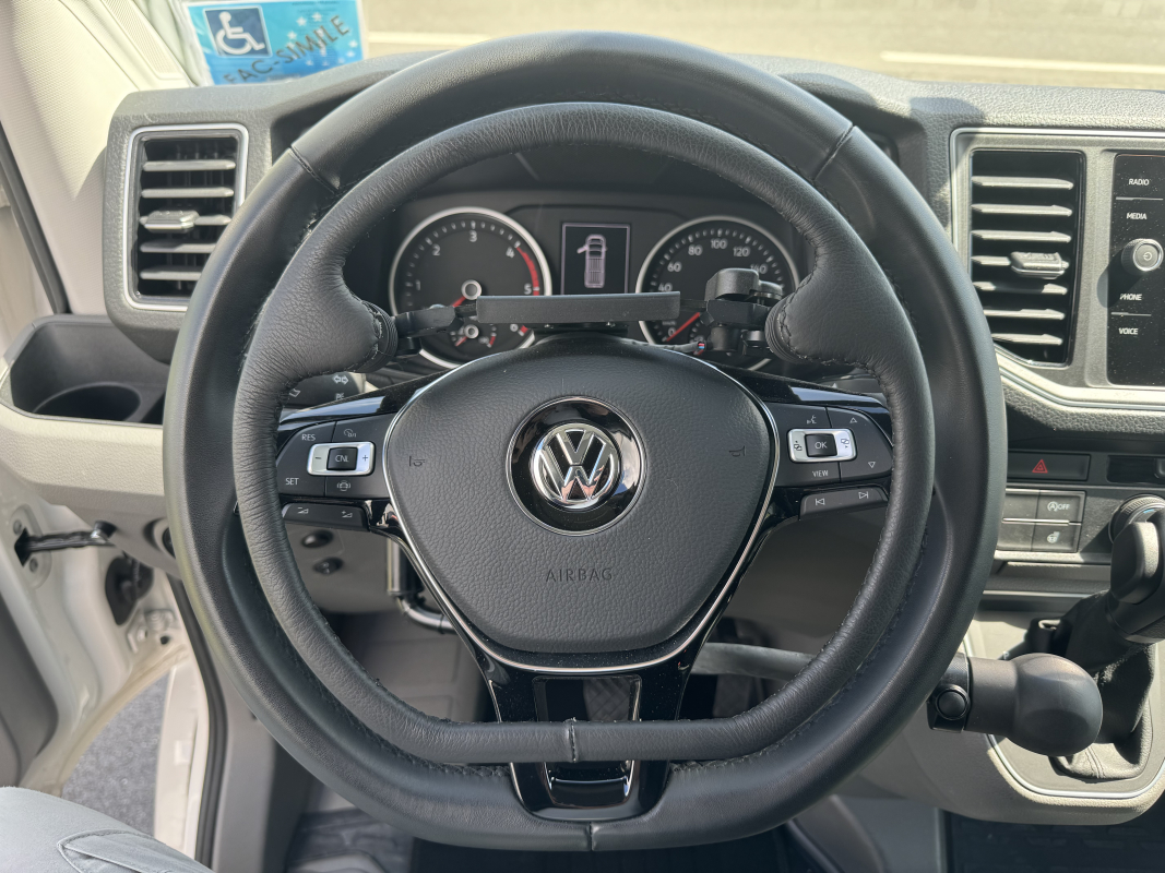 Volkswagen Crafter — 14