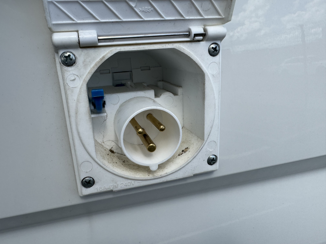 Volkswagen Crafter — 35