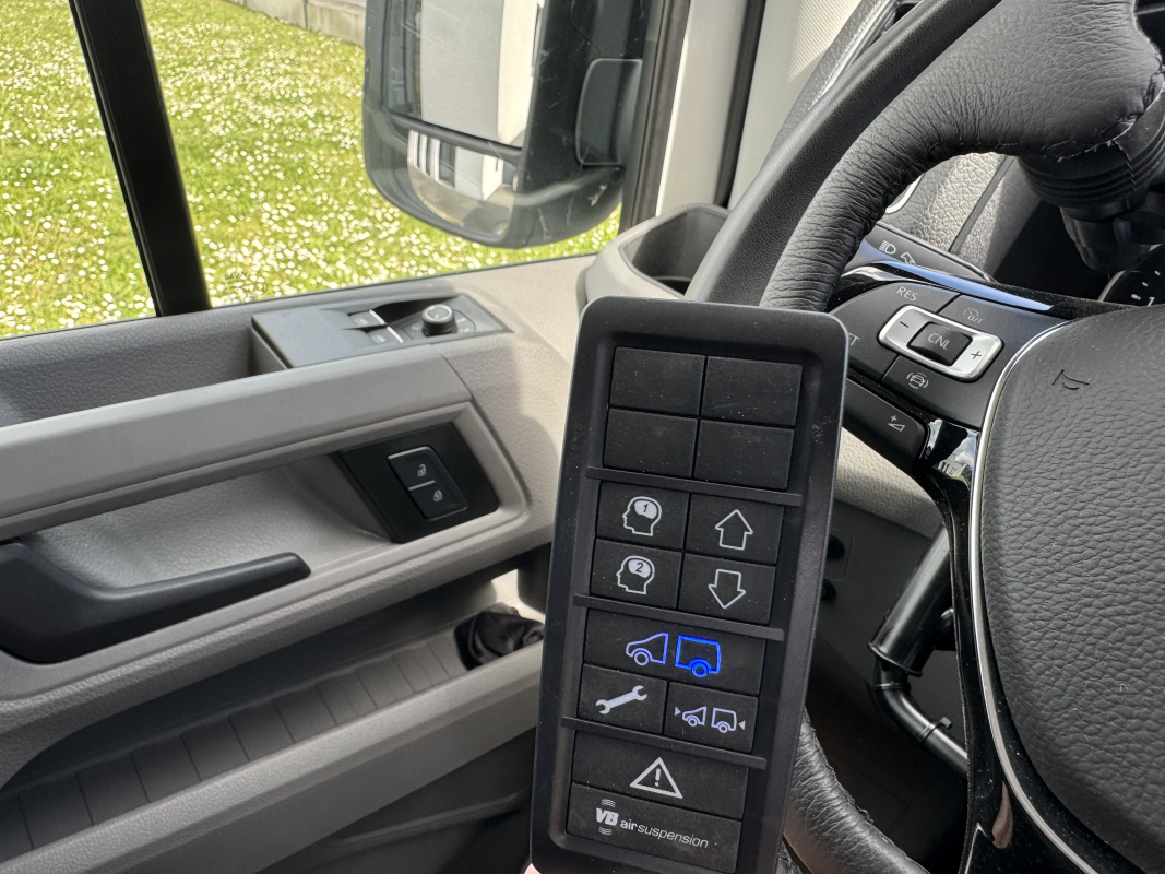 Volkswagen Crafter — 22
