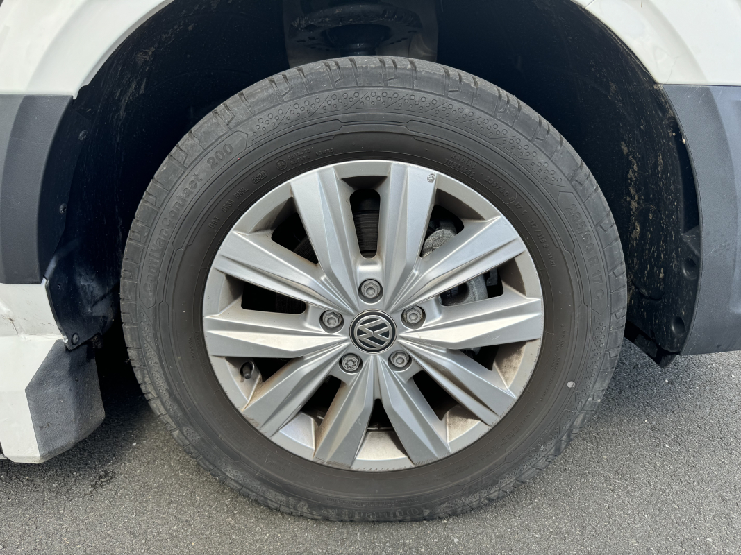 Volkswagen Crafter — 36
