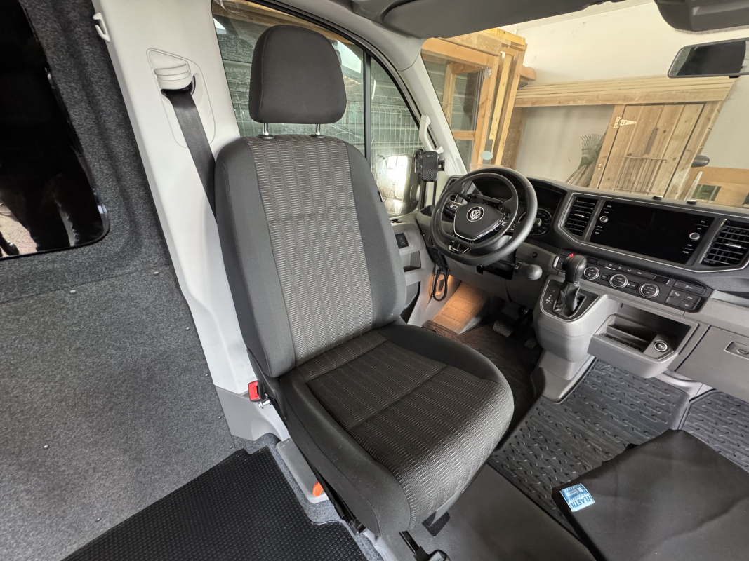 Volkswagen Crafter — 11