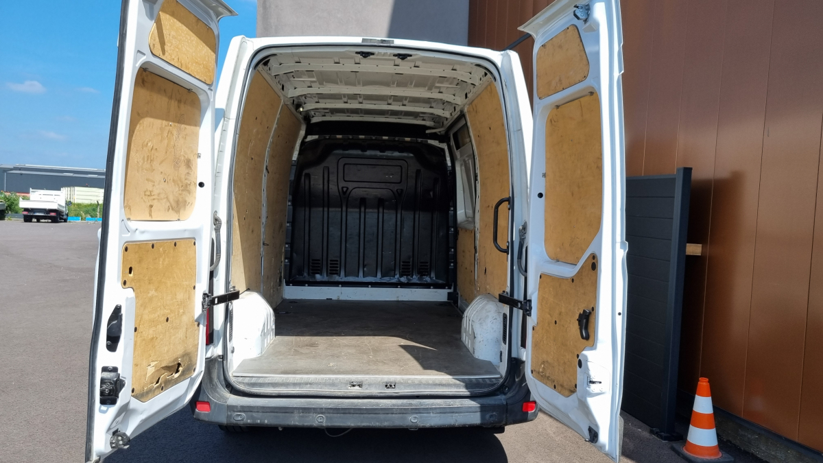 Renault Master — 21