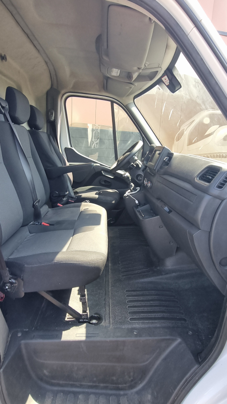 Renault Master — 29