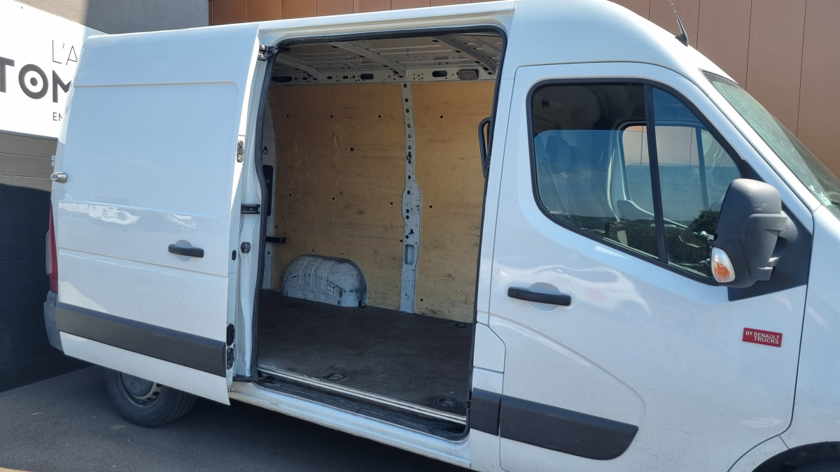 Renault Master — 6