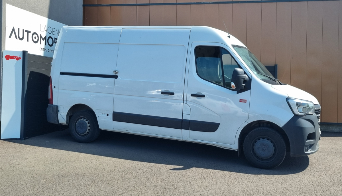 Renault Master — 5