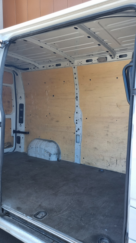 Renault Master — 20