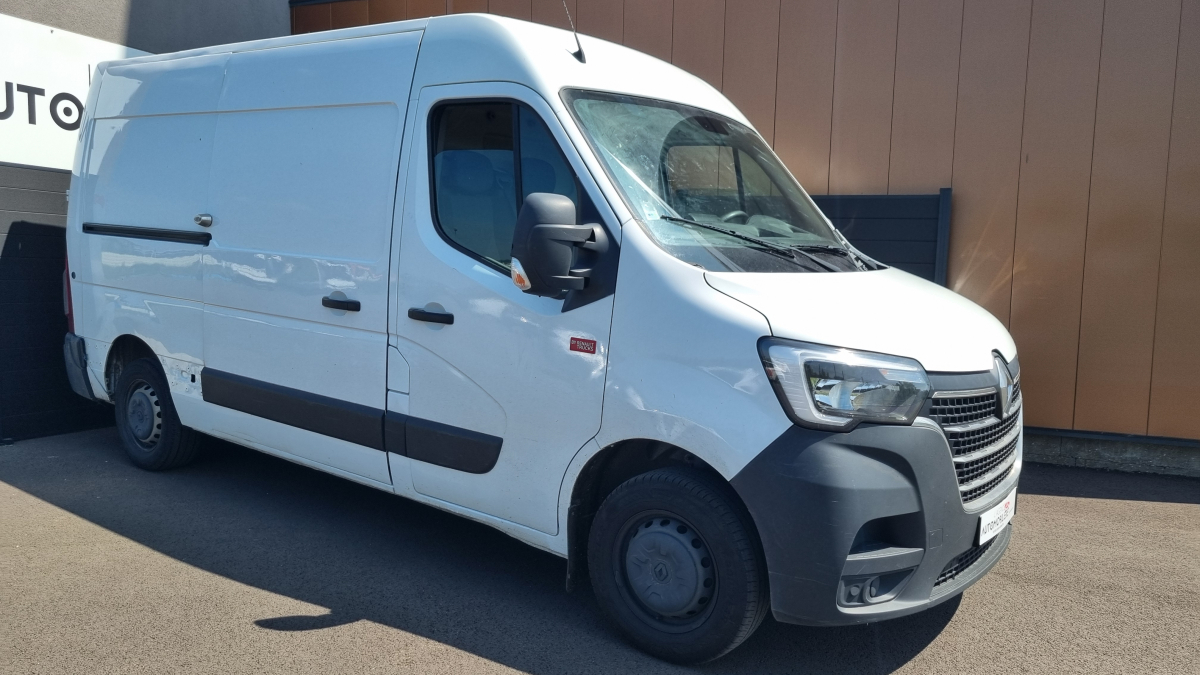 Renault Master — 4