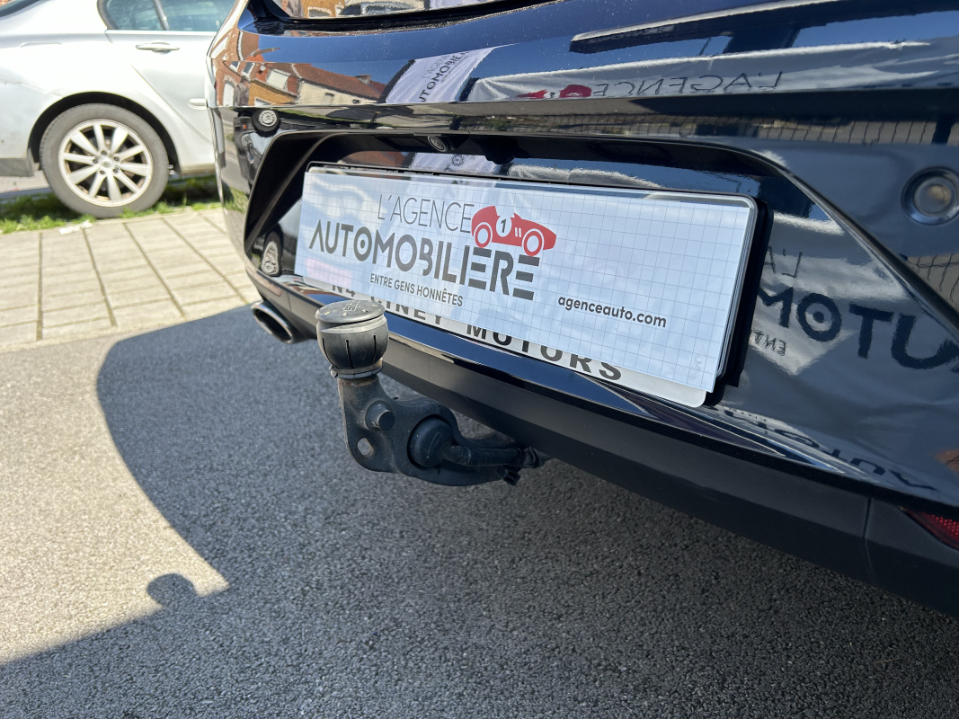Opel Insignia — 17