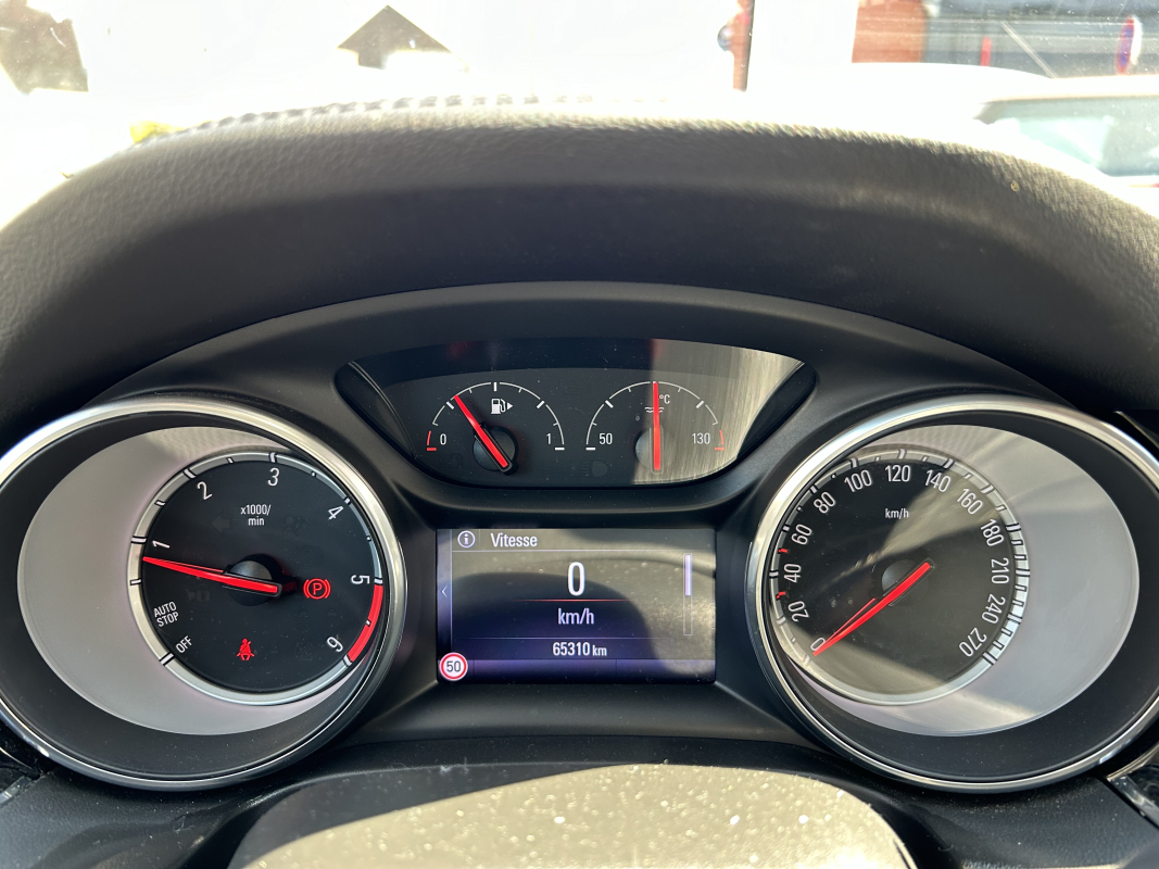 Opel Insignia — 15