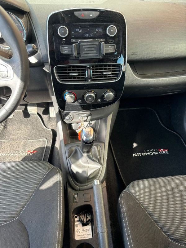 Renault Clio — 14