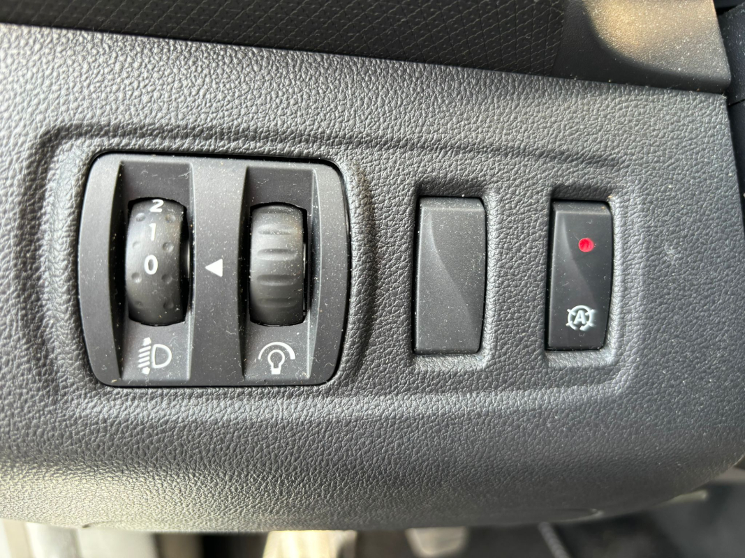 Renault Clio — 19