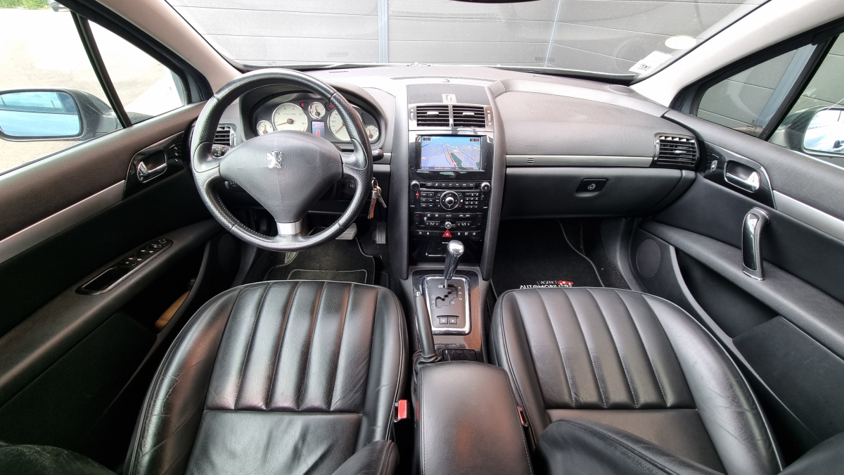 Peugeot 407 — 11