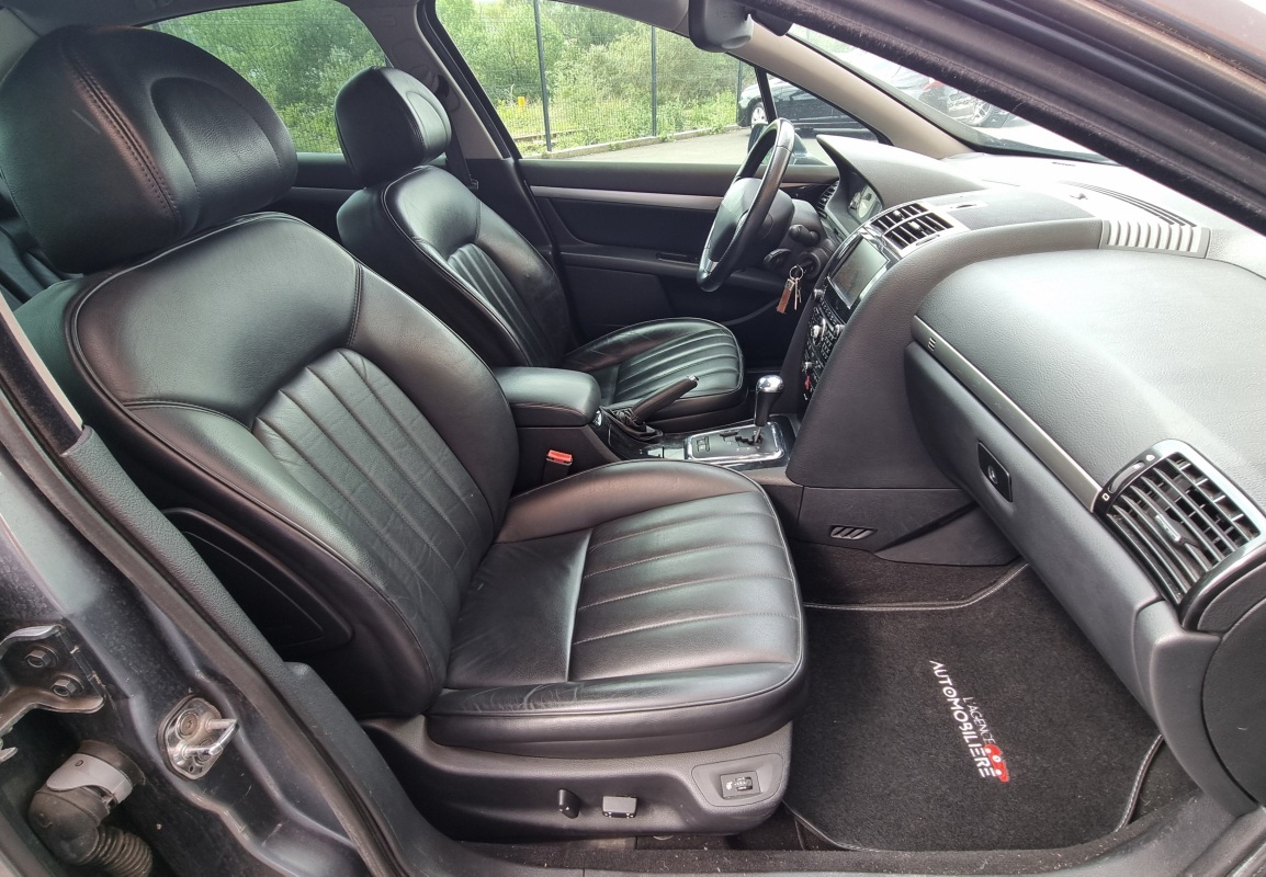 Peugeot 407 — 13
