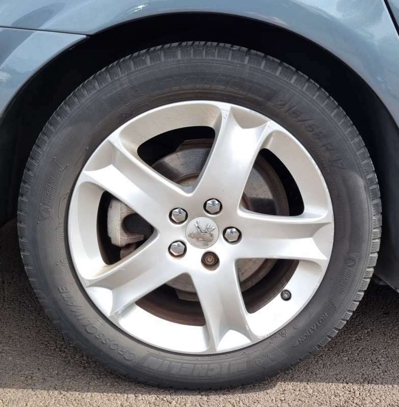Peugeot 407 — 29