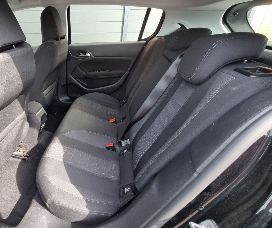 Peugeot 308 — 14