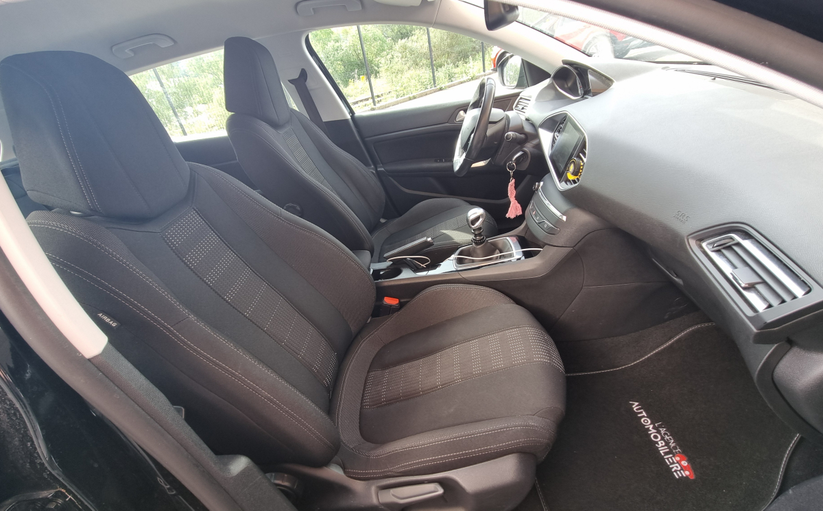 Peugeot 308 — 20