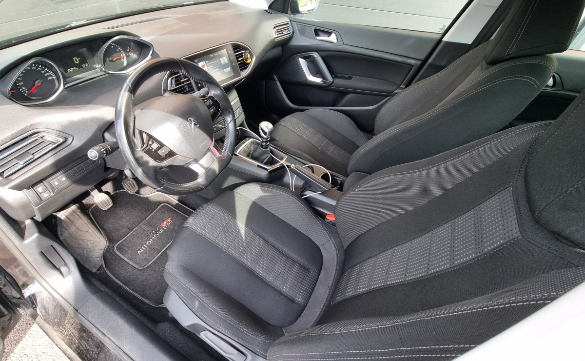 Peugeot 308 — 22