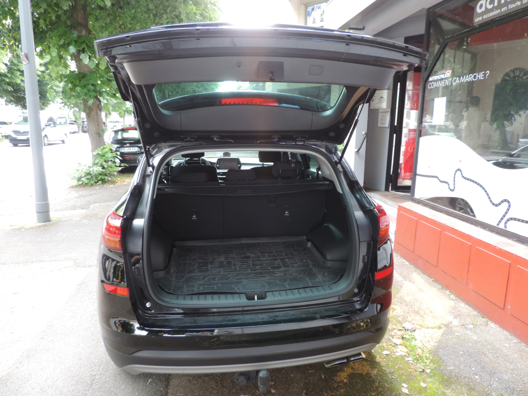 Hyundai Tucson — 8