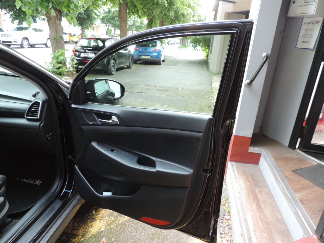 Hyundai Tucson — 10
