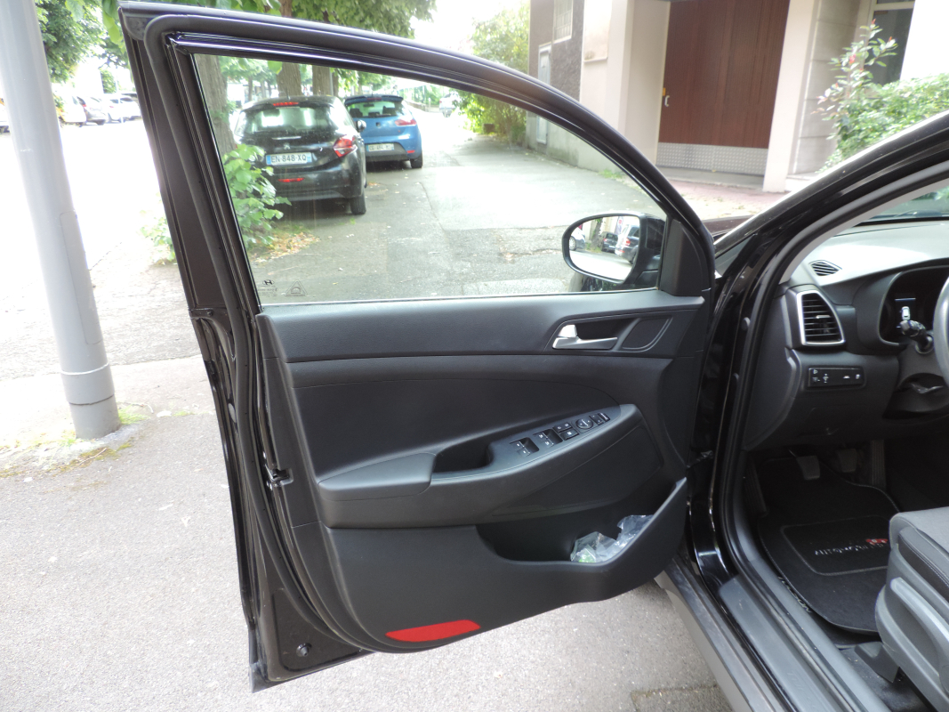 Hyundai Tucson — 13