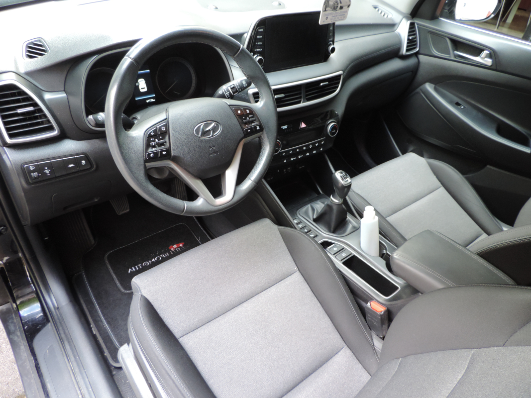 Hyundai Tucson — 14