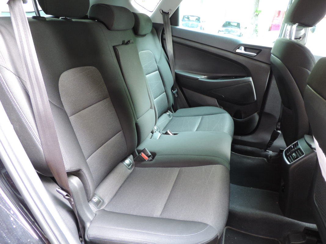 Hyundai Tucson — 16