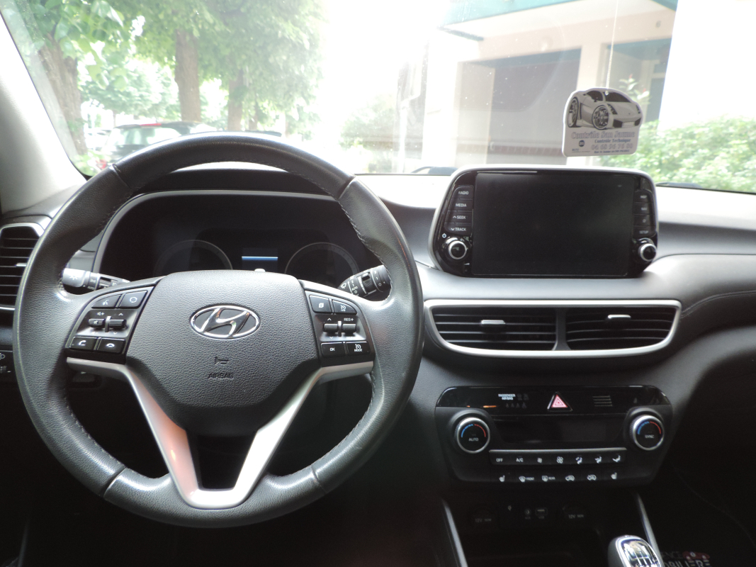 Hyundai Tucson — 20