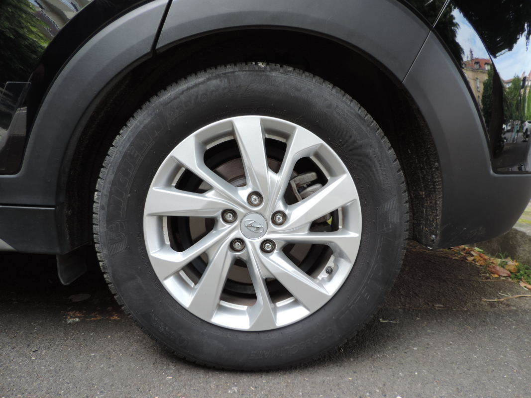Hyundai Tucson — 34