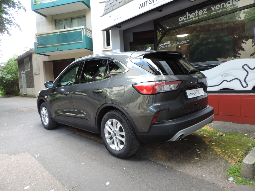 Ford Kuga — 6