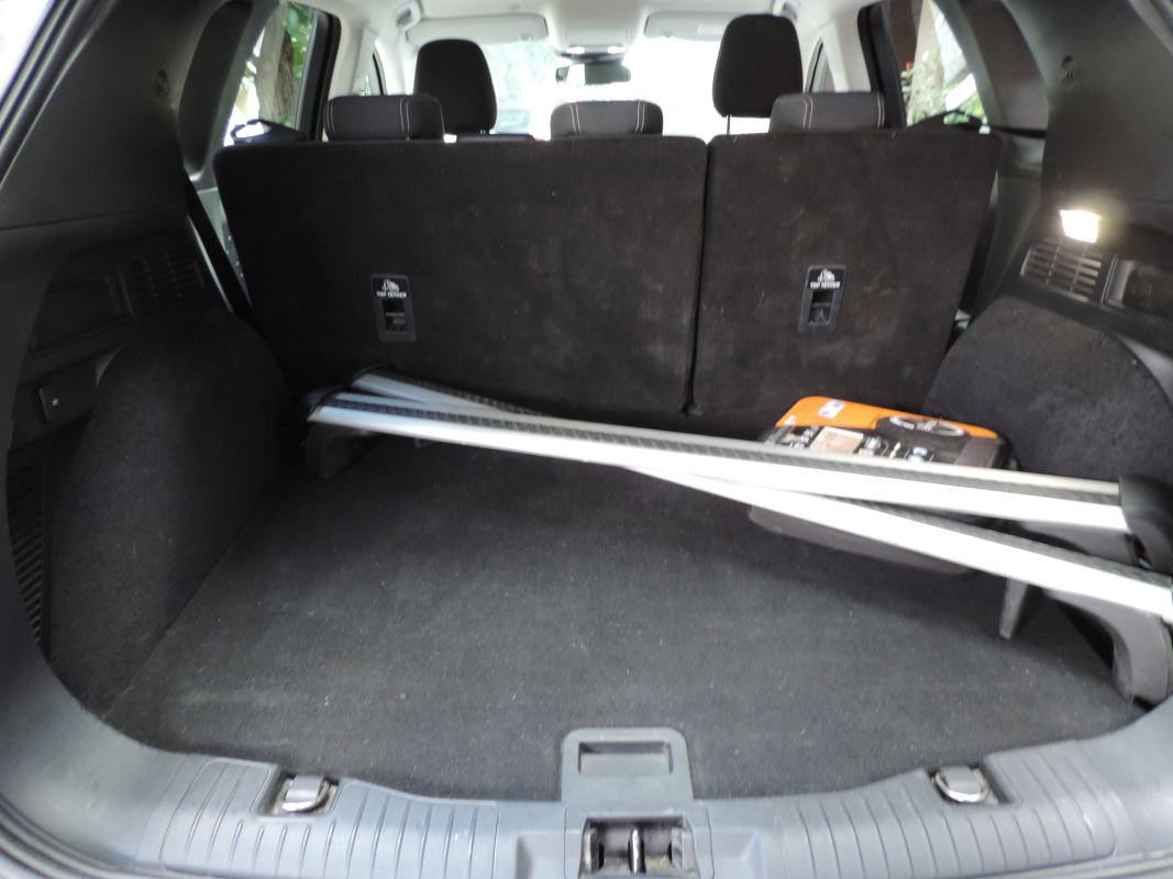 Ford Kuga — 7