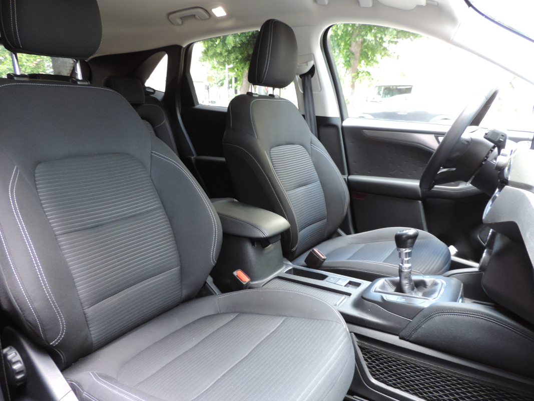Ford Kuga — 11