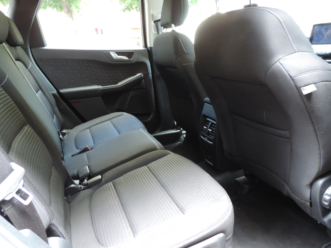 Ford Kuga — 16