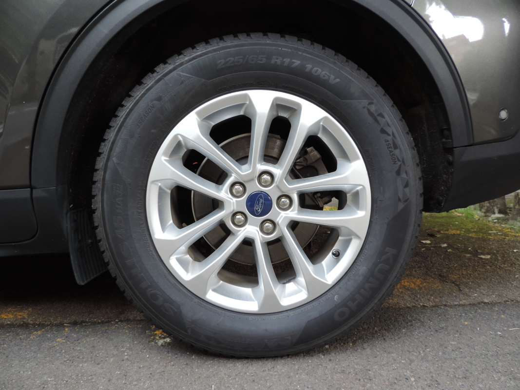 Ford Kuga — 36
