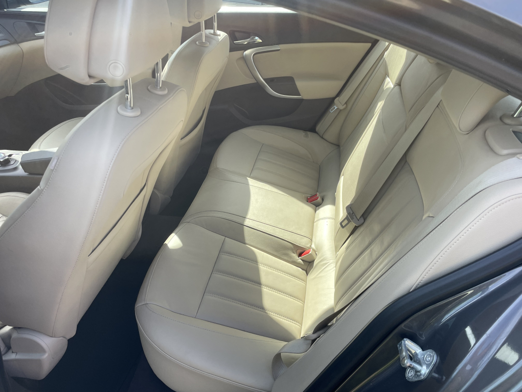 Opel Insignia — 14