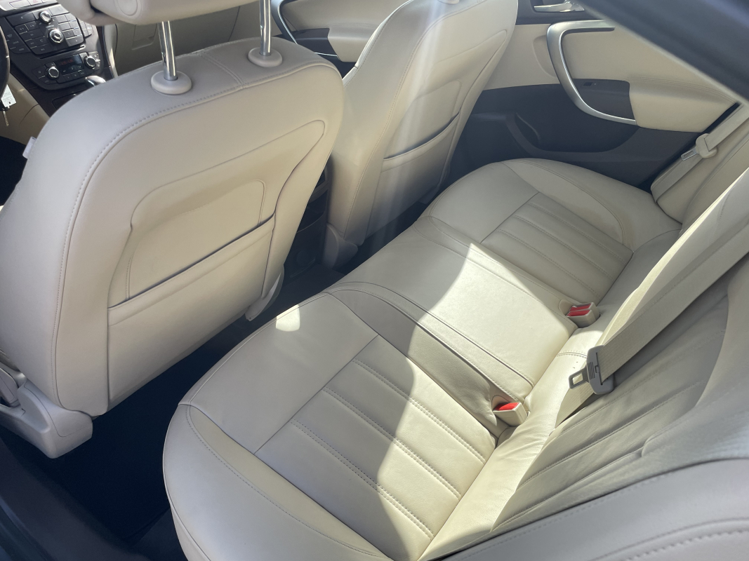 Opel Insignia — 16
