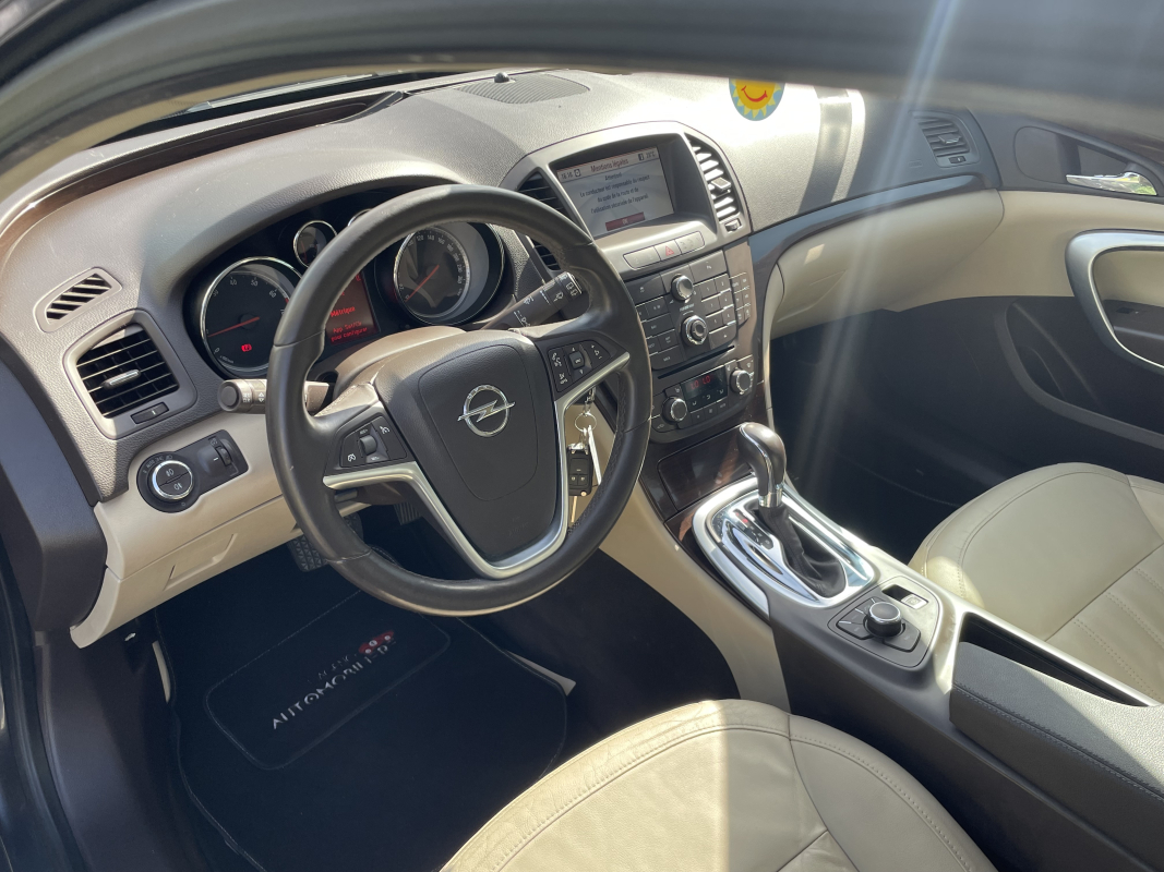 Opel Insignia — 10