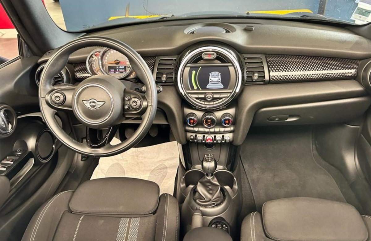 Mini Cooper — 9