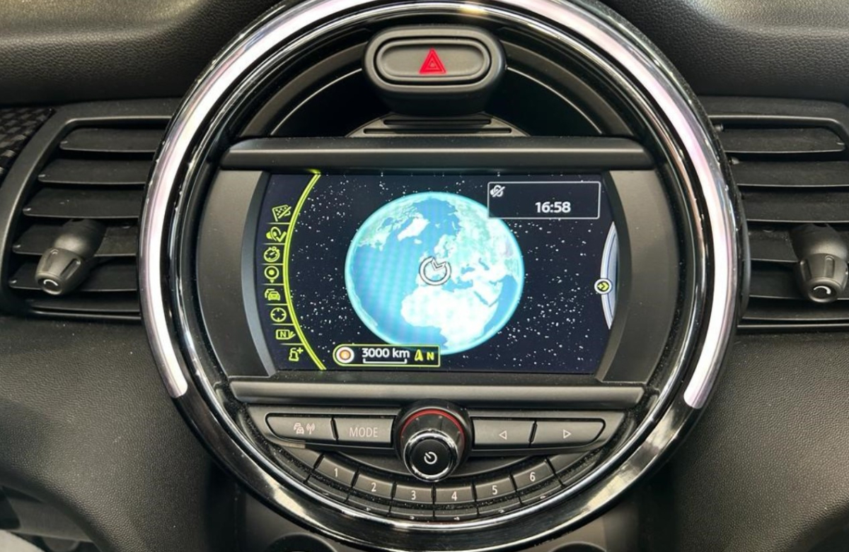 Mini Cooper — 13
