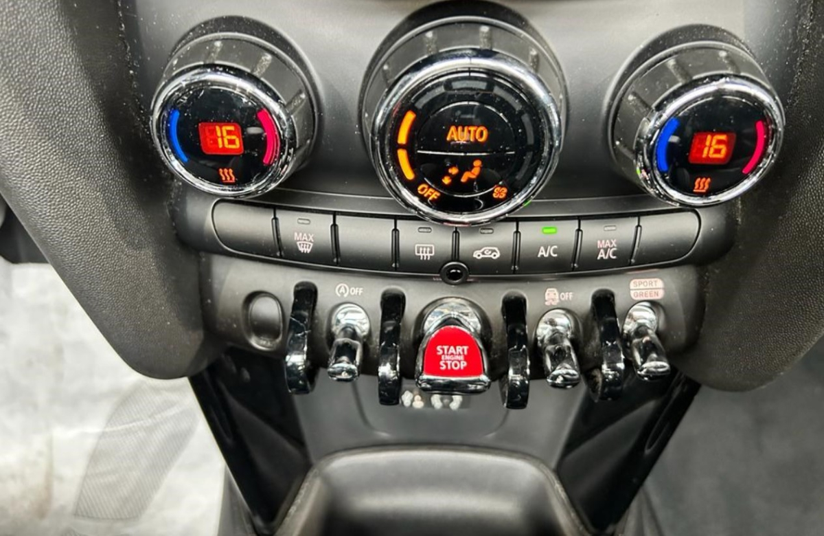 Mini Cooper — 16