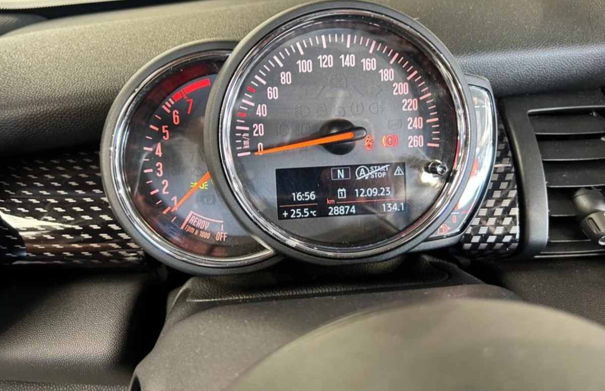 Mini Cooper — 15