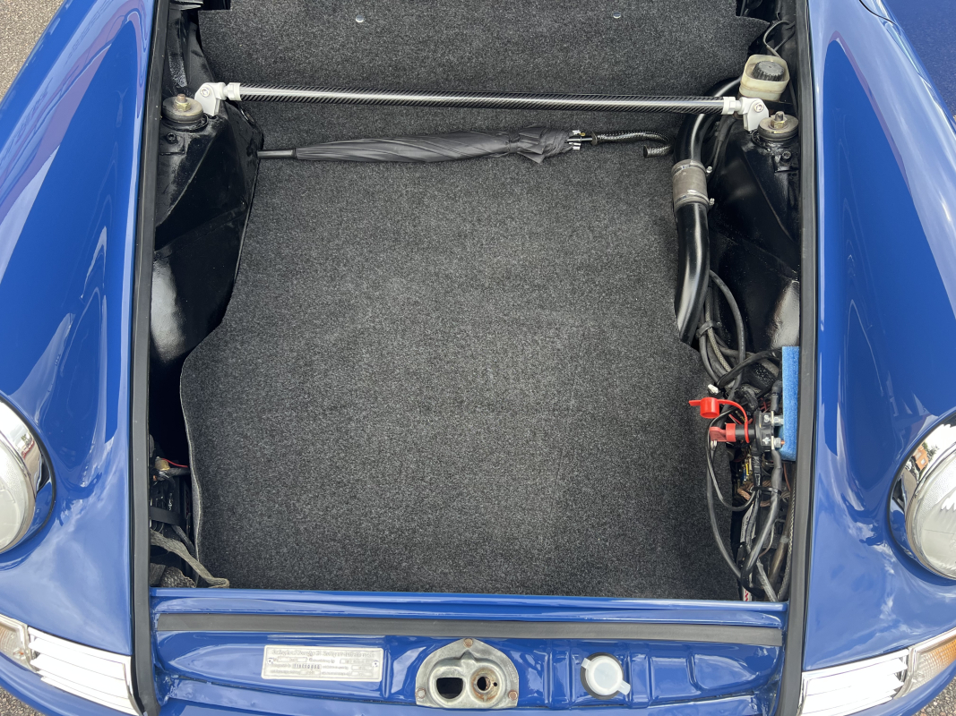 Porsche 911 — 12