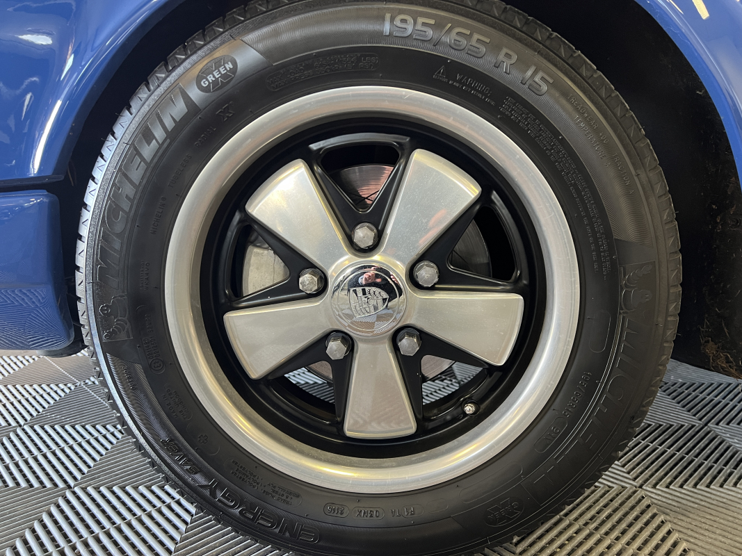 Porsche 911 — 14