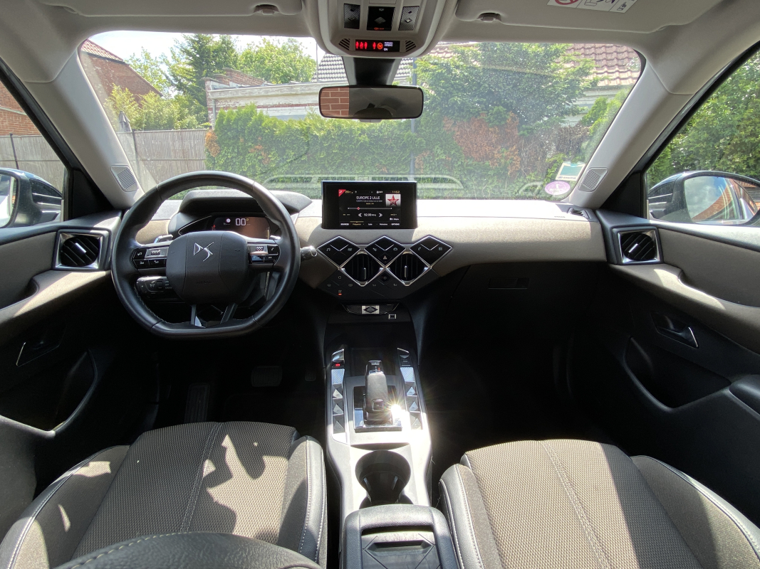 DS DS 3 — 28