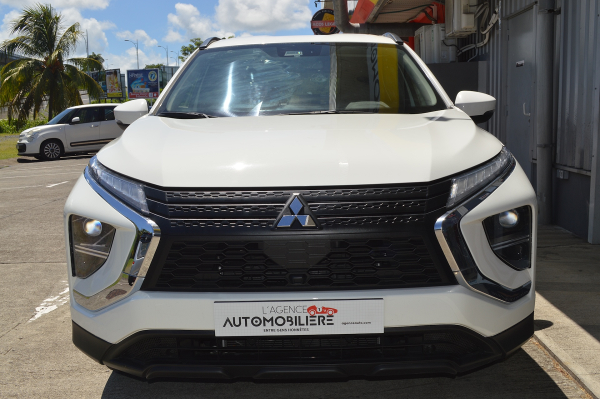 Mitsubishi Eclipse Cross — 3