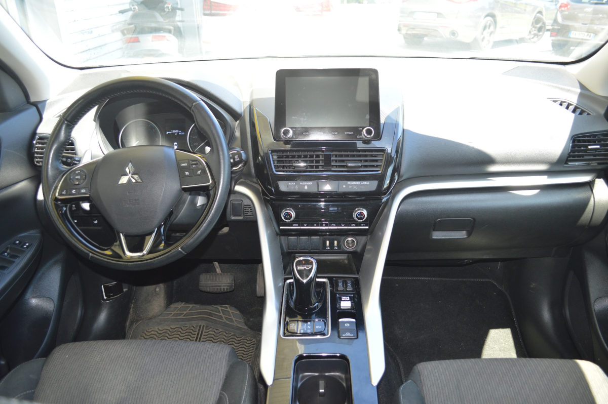 Mitsubishi Eclipse Cross — 9