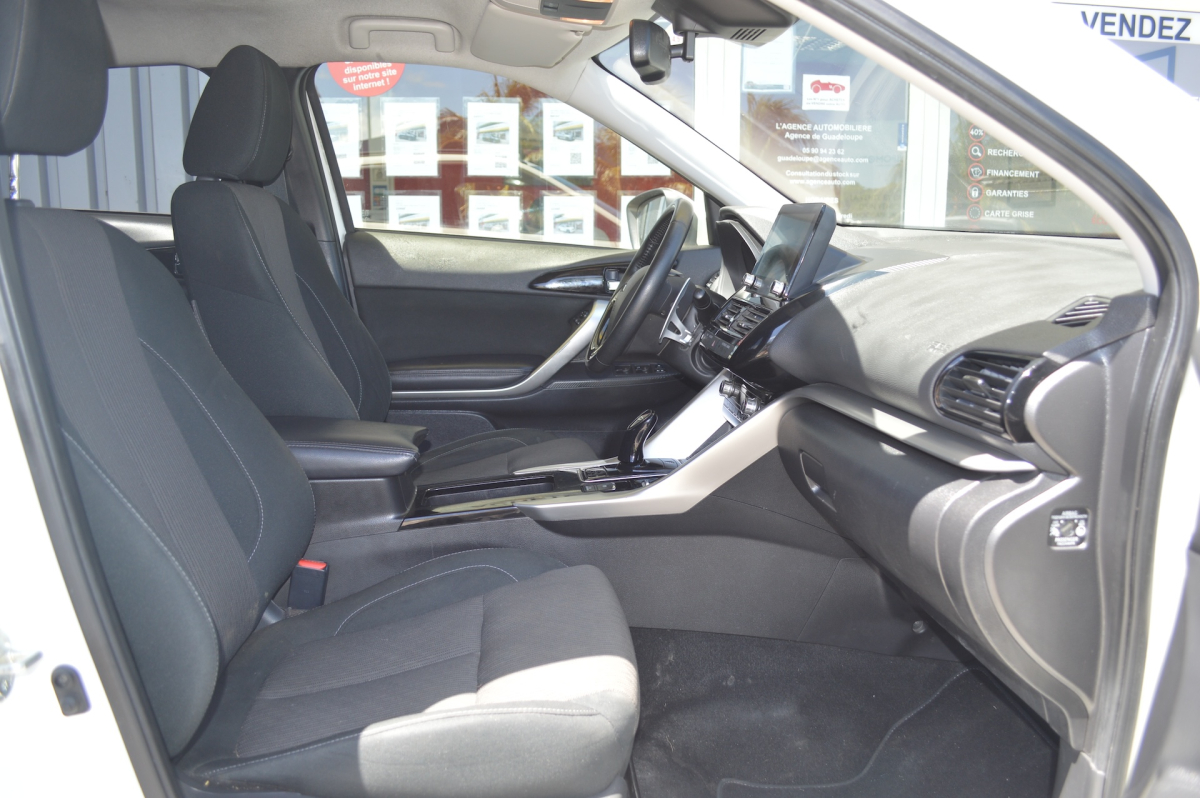 Mitsubishi Eclipse Cross — 10