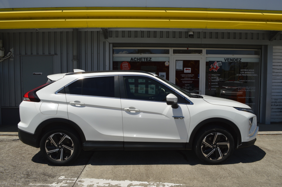 Mitsubishi Eclipse Cross — 8
