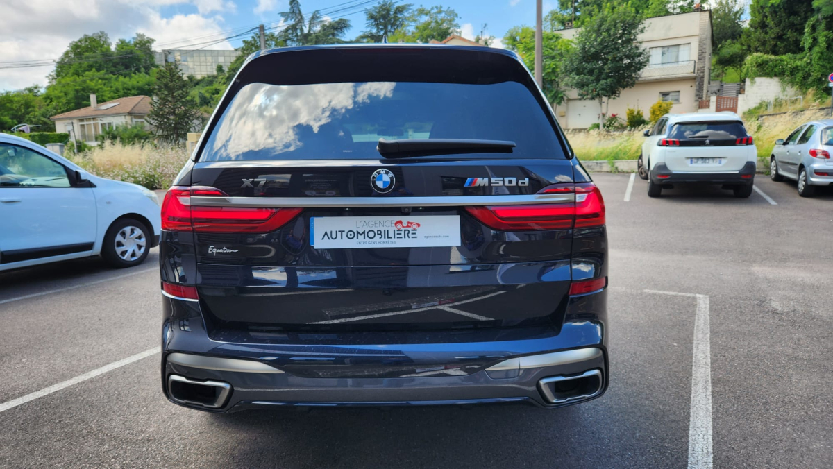 Bmw X7 — 4