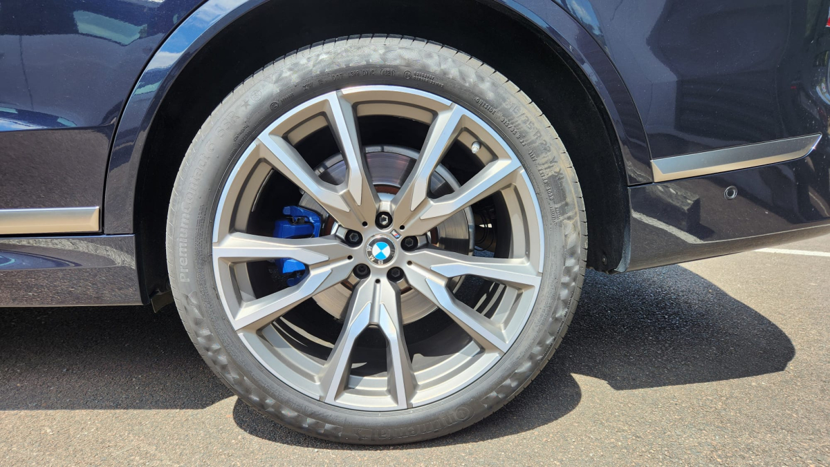 Bmw X7 — 20